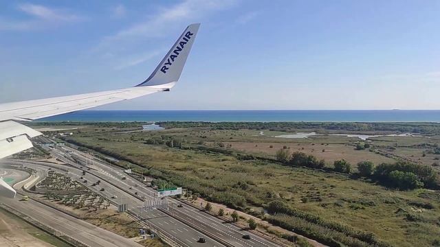 Aterrizaje en el aeropuerto de Valencia. смотреть онлайн