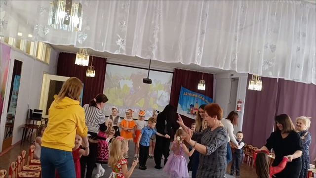 #8марта в детском саду № 21. Средняя группа Б 