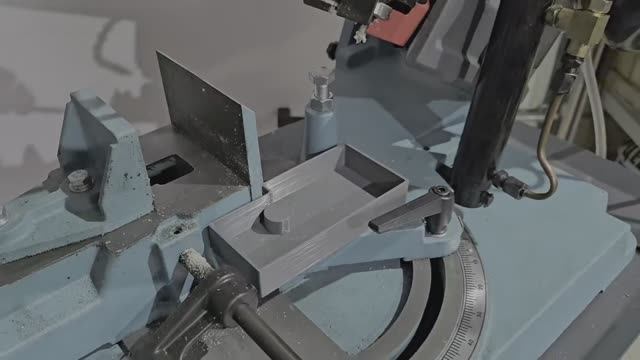 Своими руками лоток для ленточнопильного станка. смотреть онлайн