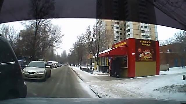 Овца на дороге смотреть онлайн