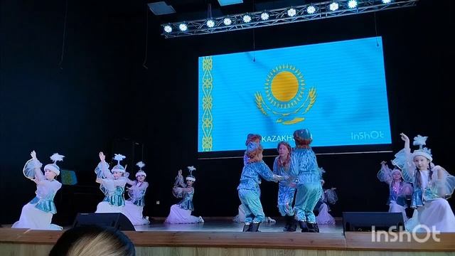 18.03.2025 Фестиваль народностей России в Губернаторском инженерном лицее 102 смотреть онлайн