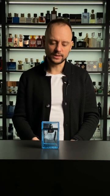 Лучшие ароматы от бренда VERSACE на сезон весна лето ТОП 3 для мужчин #perfume #fragrance смотреть онлайн