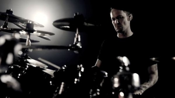 WOLFHEART - Trial By Fire (Official Music Video) - Reigning Phoenix Music