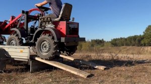 Погрузка минитрактора на прицеп