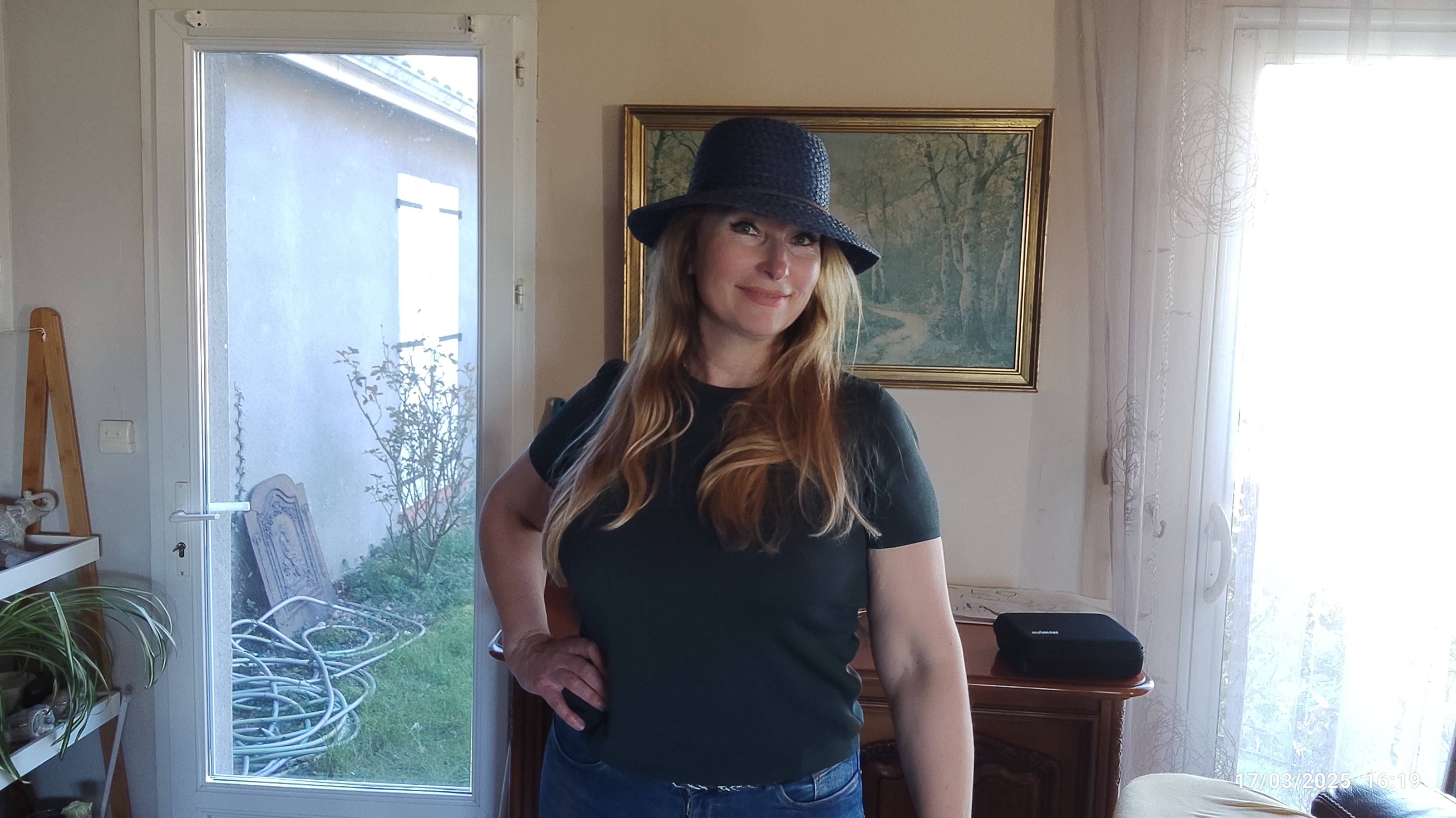 Во Франции лето. Как дела,_ смотреть онлайн