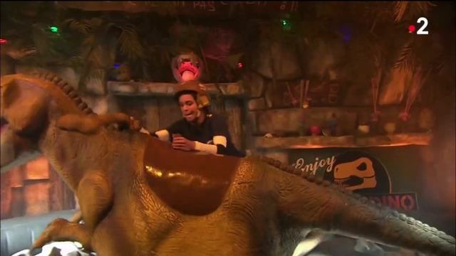 Marine LORPHELIN - Rodéo Dino - Fort Boyard 2020 смотреть онлайн