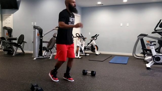 Quick Shuffle Split Squats смотреть онлайн