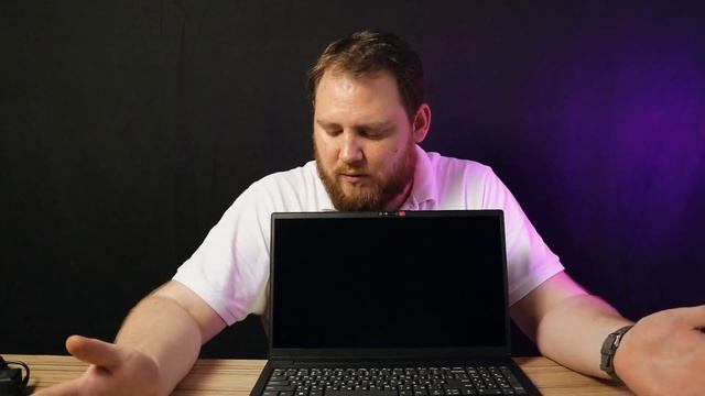 Обзор на ноутбук Lenovo 82YU00VERU V15 G4 AMN