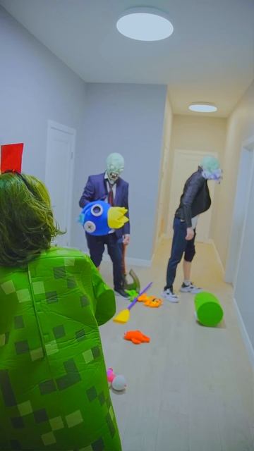 Zombies vs Plants in Real Life! #zombievsplants #funny #minecraft смотреть онлайн