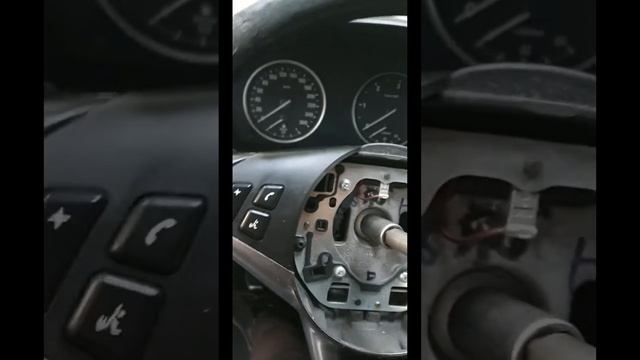 Demontare airbag + volan BMW e60 смотреть онлайн