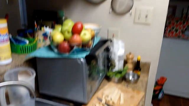 Mi mama Silvia cocinando parte 2 смотреть онлайн