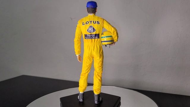 Ayrton Senna Figure - 1987 Monaco GP - Scale 1/10 смотреть онлайн