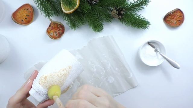 DIY Christmas Bells From Waste Plastic Bottle / Christmas Decoration Idea / Best Out of Waste смотреть онлайн