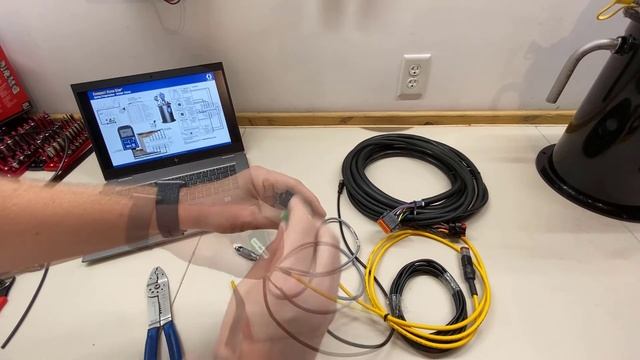 Wiring The GLC X Controller To CDS Pumps: Series Progressive Divider Valve System