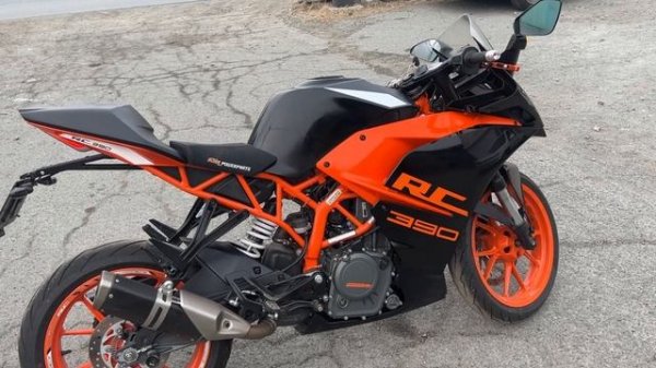 KTM RC390