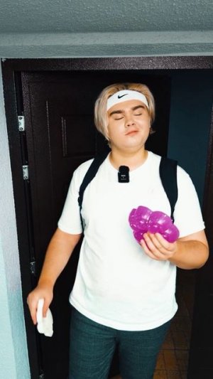 👑 СТАЛ КРУТЫМ В ШКОЛЕ 👑 #юмор #владзакроев #мама #смешнаясемейка #shorts #таболапка