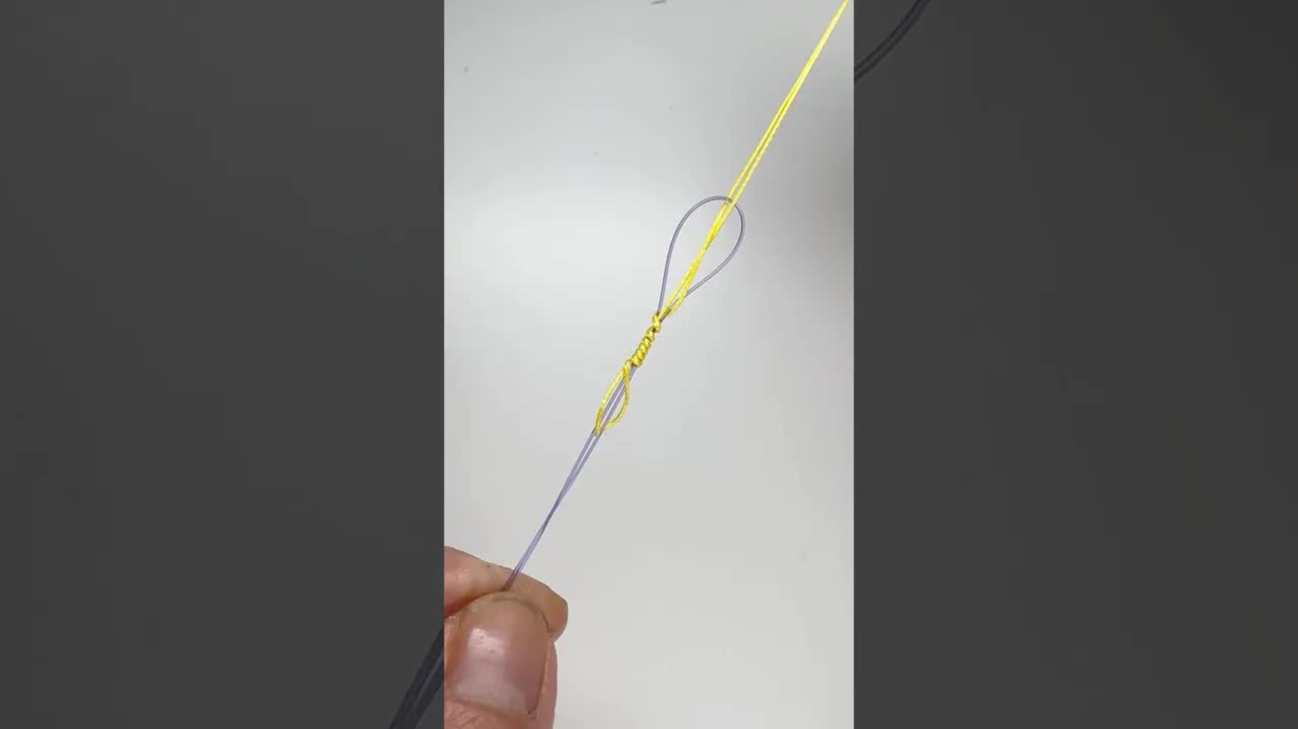 КРУТОЙ РЫБОЛОВНЫЙ УЗЕЛ!#рыбалка #fishing #отдыхнаприроде #трофейнаярыбалка #природа #охотаирыбалка # смотреть онлайн