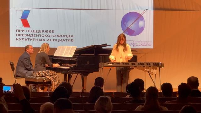 Ансамбль им В.С. Локтева принял участие в концерте благотворительного проекта «Настоящее будущего» смотреть онлайн