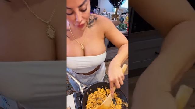 Kiara Mia смотреть онлайн