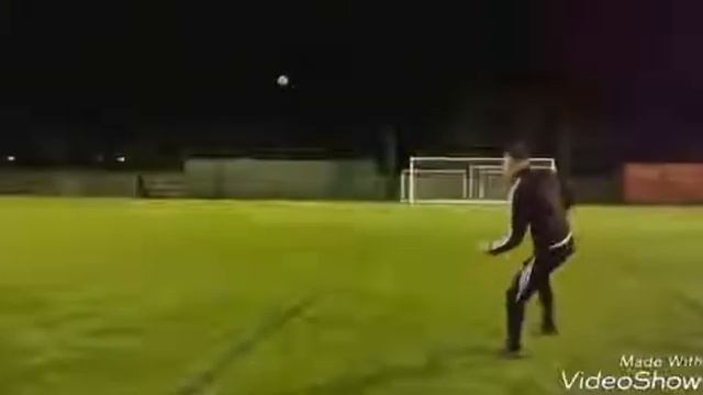 Один из самых кручённых ударов в ютубе. смотреть онлайн