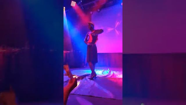 The Lady B @ Gender Blender 2016 смотреть онлайн