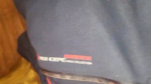 замена бегунка молнии в куртке во вшитом замке без распарывания ниток.