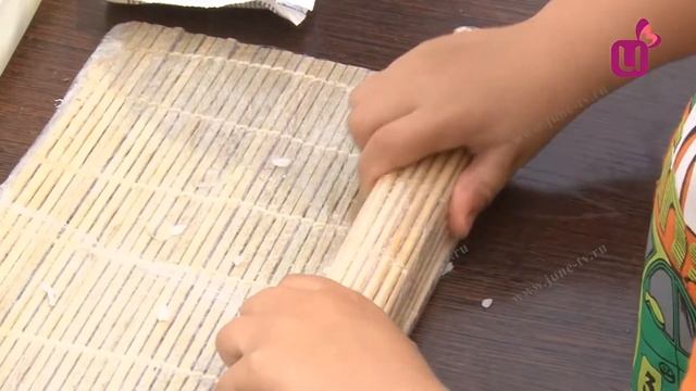 Помогли сделать Парад Бабочек ярче смотреть онлайн