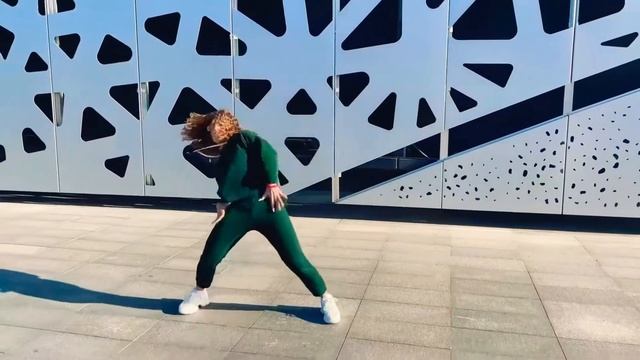 Becky G - Zooted ft. French Montana Farruko | FitDance by Julia смотреть онлайн