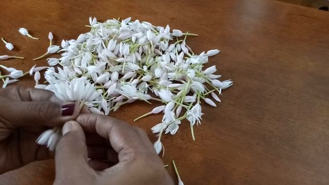 Easy flower tying like garland смотреть онлайн