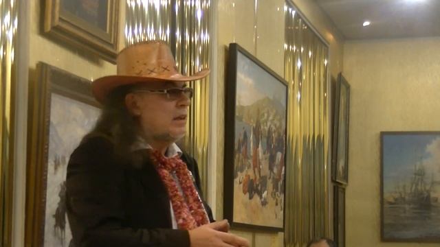 Поэтический батл в галерее Флора 17.11.2019. Выступление Игоря Мухина. смотреть онлайн