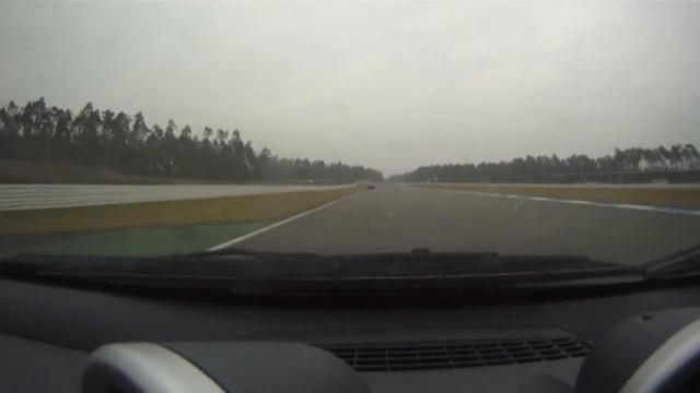 Smart ForFour Brabus vs SL 65 AMG Black Series смотреть онлайн
