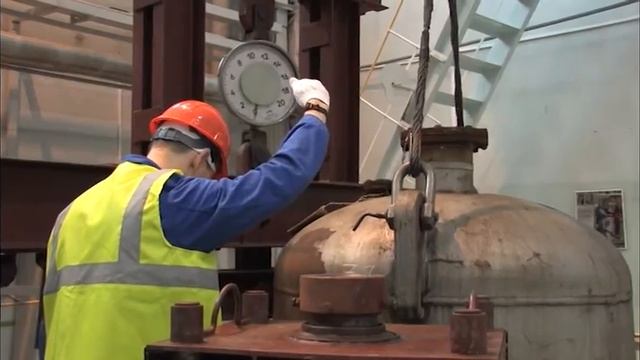 На ЭХЗ дают «вторую жизнь» технологическим емкостям смотреть онлайн