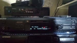 Запись на минидиск Sony MDS-JE520