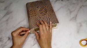 DIY The box is a book made of cardboard. Master class-5 🐊 Шкатулка книга из картона