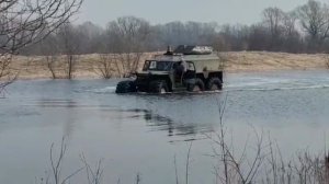 Можно поплавать и порыбачить.
