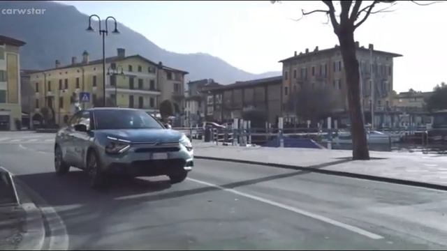 2021 New Citroen C4 - Driving in Italy Release // Interior & Exterior смотреть онлайн