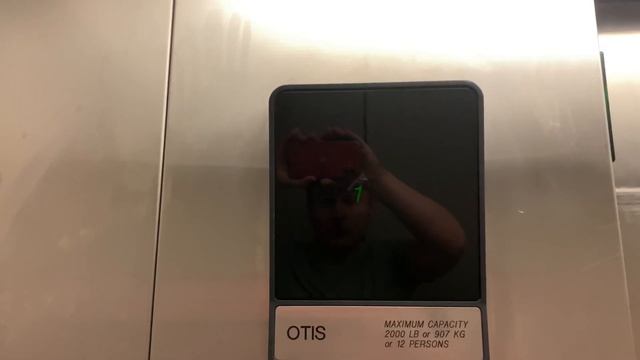 Otis Hydraulic Elevator - Urbandale High School - Urbandale, IA смотреть онлайн