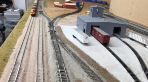 N scale Kato ES44AC's BNSF 5785 & 5751 with Loksound Micro V4