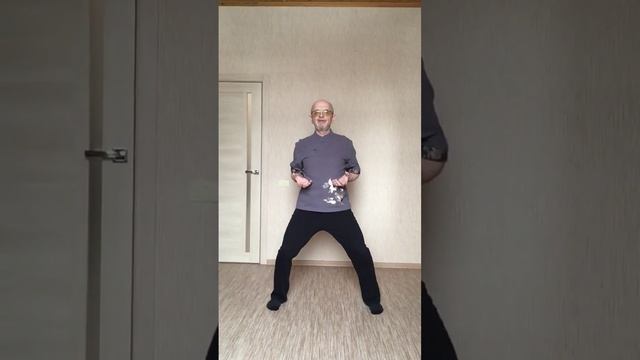 Изучаем комплекс 18 форм Тайчи-Цигун смотреть онлайн