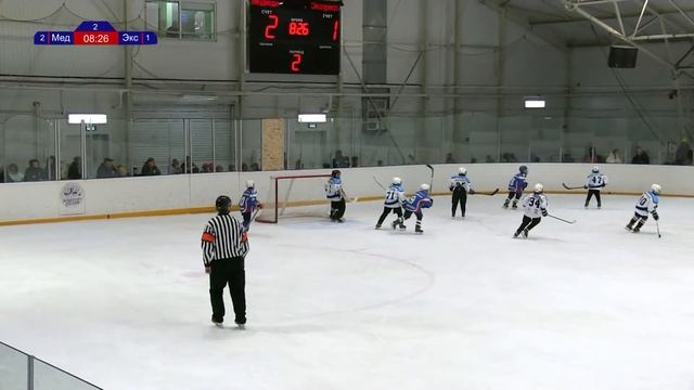 11 - Медведи - Экспресс. Золотая шайба. Волгоград смотреть онлайн