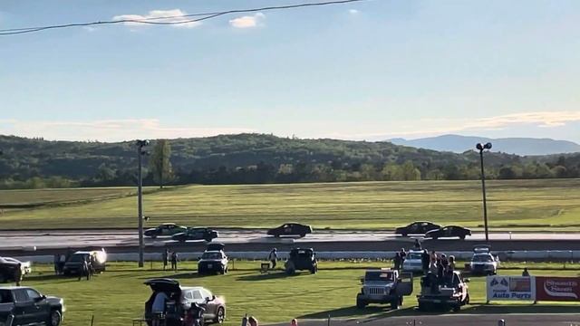 Devils Bowl Speedway- Mini Stock Heat 2 5/18/24 смотреть онлайн