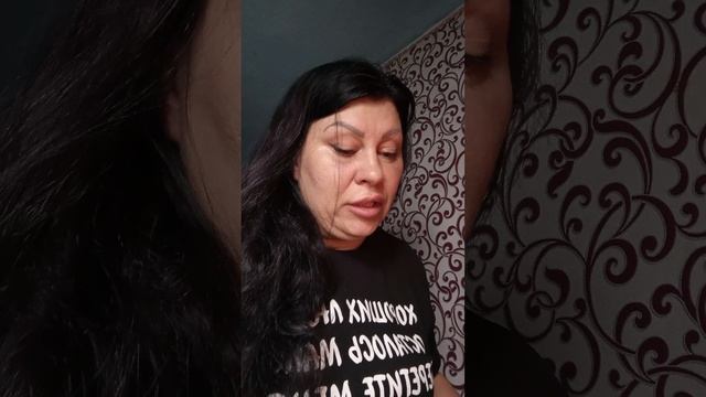 кто на пороге 🙄и с чем🤨 смотреть онлайн