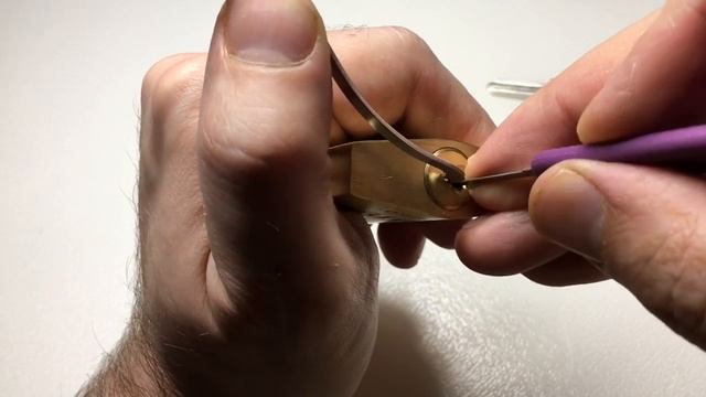 (228) ABUS 65CS/50 Padlock Picked смотреть онлайн