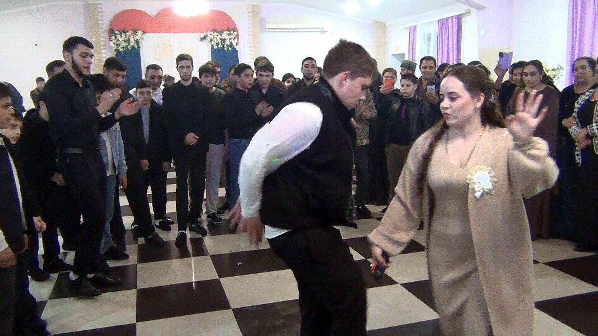 Циганские танцы ! г.Аткарск смотреть онлайн