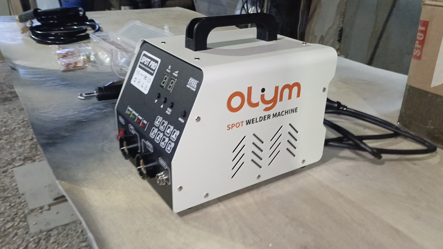 бюджетный споттер из Китая