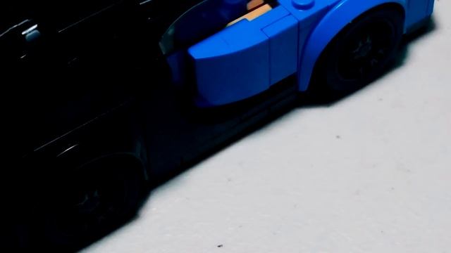 Stop Motion Build: LEGO Speed Champions Bugatti Chiron (75878) смотреть онлайн