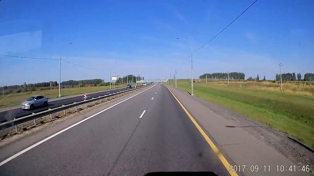 Обгоняю красавцев смотреть онлайн