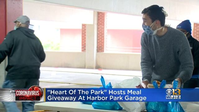 'Heart Of The Park' Hosts Meal Giveaway At Harbor Park Garage смотреть онлайн