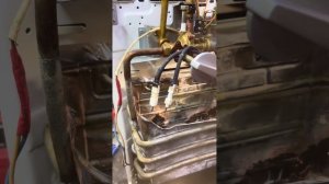 Простая чистка газовой колонки в домашних условиях !