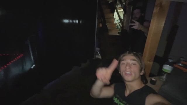 LIVING WITH STRANGERS IN ILLINOIS FOR A WEEK смотреть онлайн